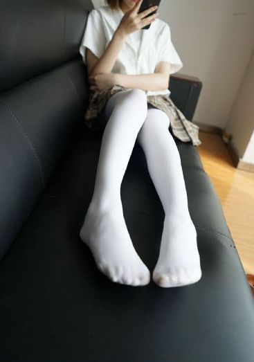 可疑的美容院观看