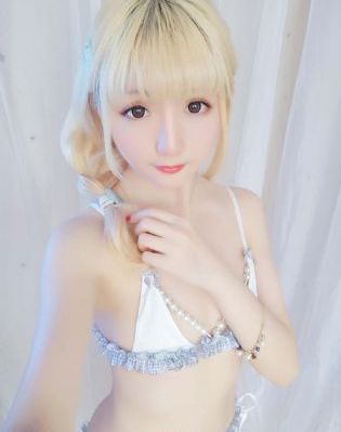 老木匠的三个女儿