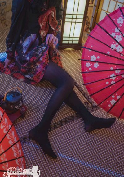 秋山祥子