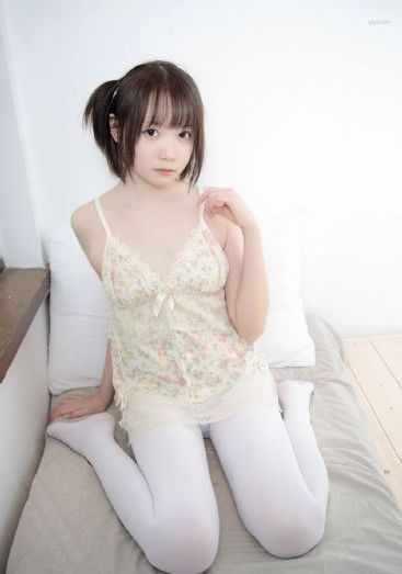 白白色发布会在线观看免费
