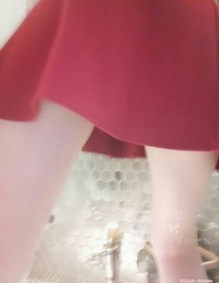 脸红的儿媳妇