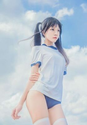 粉嫩入口处粗黑进进出出绿帽