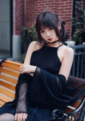 男朋友的妈妈